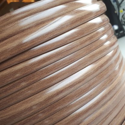 Plum Wood-grain single lipped T-Trim edging - Image 2