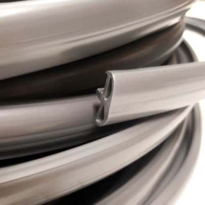 Cushioned Table trim Silver