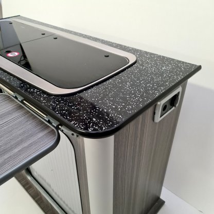 "The Trafalgar" + Dometic 9222R - Image 15