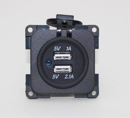 CBE Double USB Socket