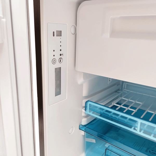 Silver Sanjo SVR50L Compressor Fridge (Right Hand hinged Fridge) - Image 5