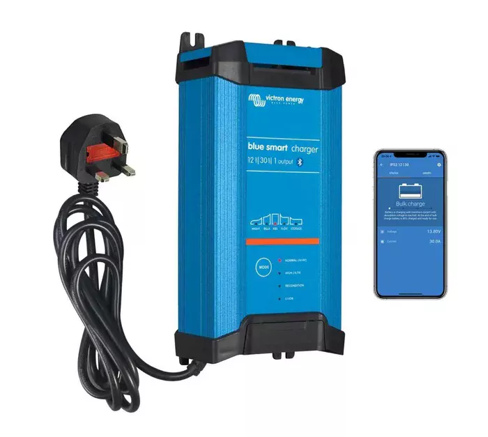 Victron IP22 30amp Mains Battery Charger - Image 2